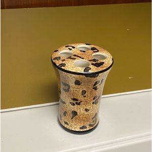 Home interiors leopard print ceramic toothbrush holder